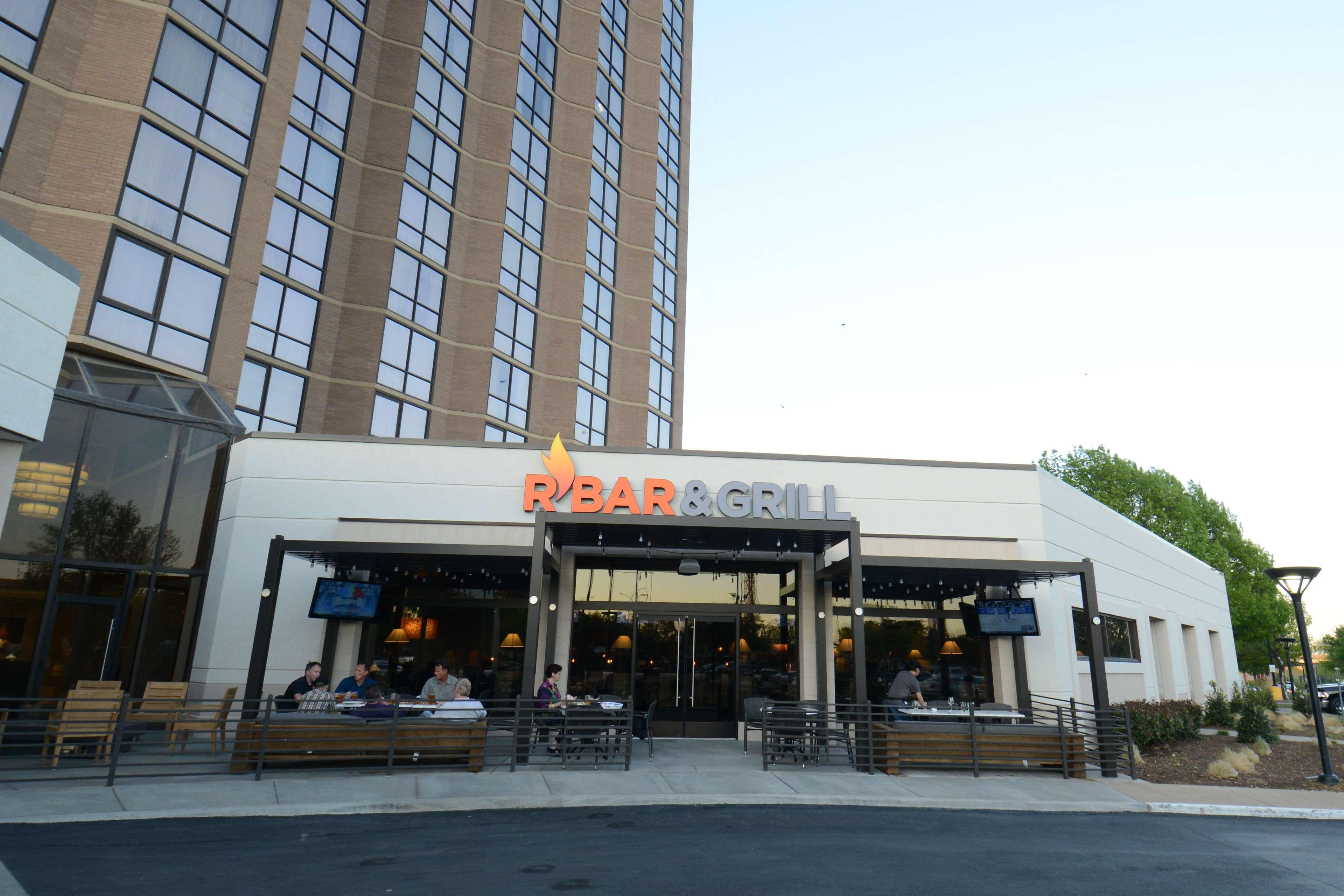 Hilton 3* Arlington